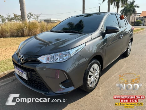 Toyota YARIS 1.5 16V Sedan XL 4 portas