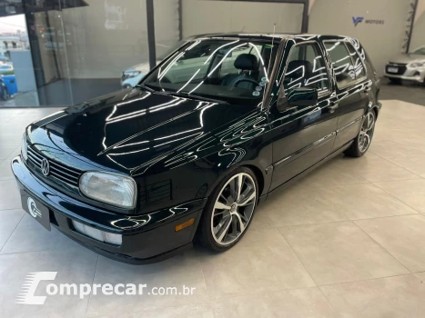 Volkswagen GOLF 1.8 MI GL 8V 4 portas