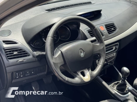 FLUENCE 2.0 Dynamique 16V