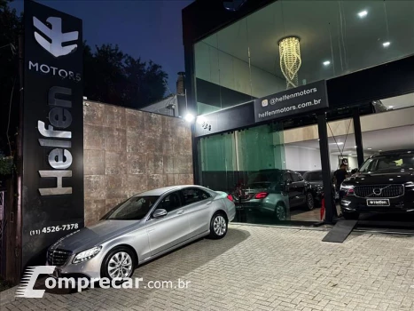 Mercedes-Benz C 180 1.6 CGI Exclusive 4 portas