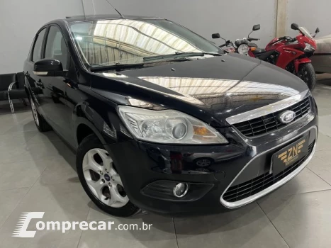 FOCUS SEDAN - 2.0 TITANIUM SEDAN 16V 4P AUTOMÁTICO