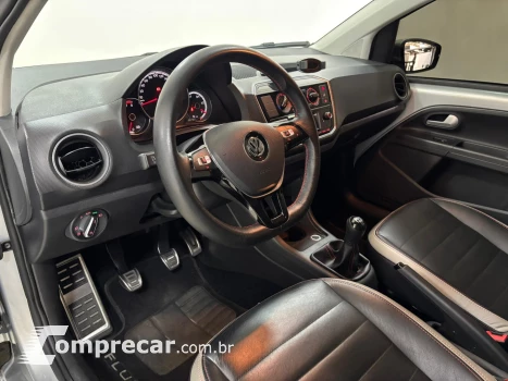 UP 1.0 170 TSI TOTAL FLEX CONNECT 4P MANUAL