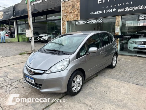 Honda FIT 1.4 LX 16V 4 portas