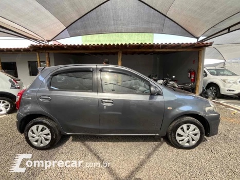 ETIOS 1.3 XS 16V FLEX 4P MANUAL