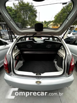 CELTA 1.0 MPFI Life 8V