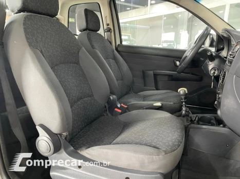 STRADA 1.6 MPI TREKKING CD 16V FLEX 2P MANUAL