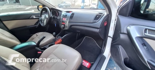 CERATO 1.6 SX3 16V