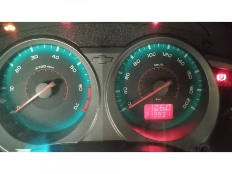 S10 - 2.4 MPFI EXECUTIVE 4X2 CD 8V 4P MANUAL