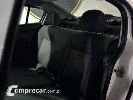 VECTRA SEDAN - 2.0 MPFI EXPRESSION 8V 4P MANUAL