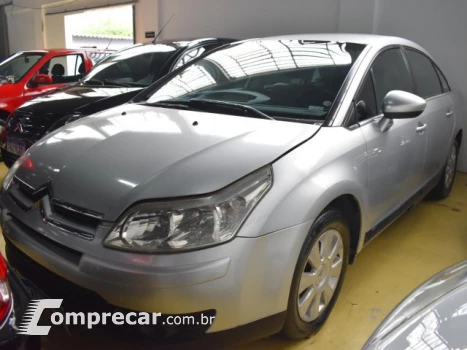 CITROEN C4 - 2.0 GLX PALLAS 16V 4P AUTOMÁTICO 4 portas