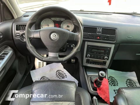 Volkswagen Golf 1.6 4P SPORTLINE LIMITED EDITION FLEX 4 portas