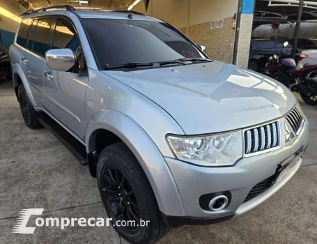 Pajero DAKAR 3.2 4x4 T.I. Diesel Automatico 7 Lugares