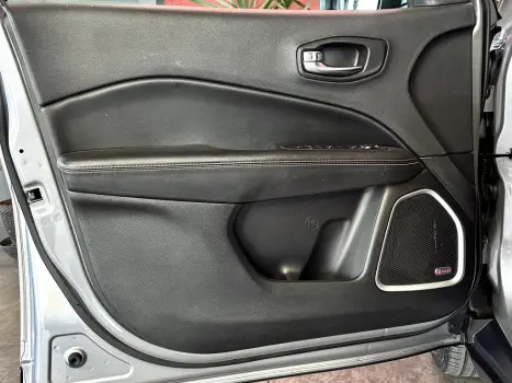 COMPASS 2.0 16V FLEX LONGITUDE AUTOMÁTICO