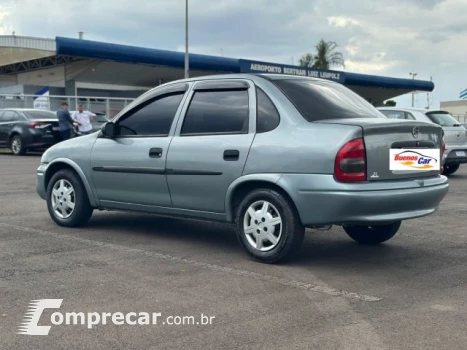 CLASSIC - 1.0 MPFI SPIRIT 8V 4P MANUAL