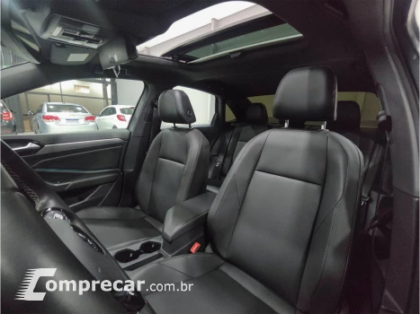 JETTA R-Line 250 TSI 1.4 Flex 16V Aut.
