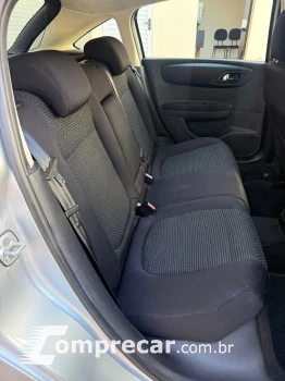 C4 1.6 GLX Flex Hatch