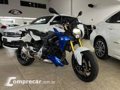 BMW F 900 R SPORT PLUS