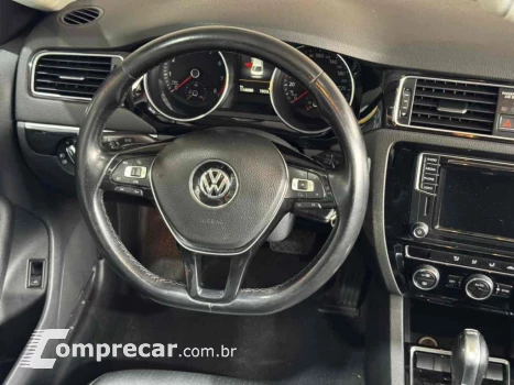 JETTA 2.0 TSI HIGHLINE 211CV GASOLINA 4P TIPTRONIC