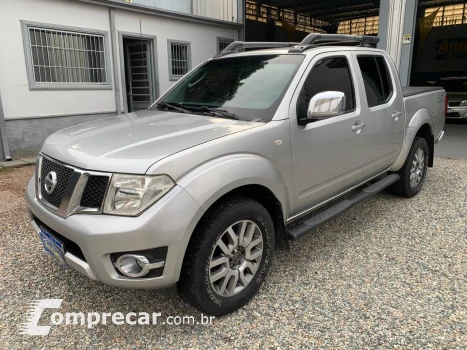 NISSAN Frontier 2.5 SL 4X4 TURBO DIESEL CABINE DUPLA AUTOMÁTICO 4 portas