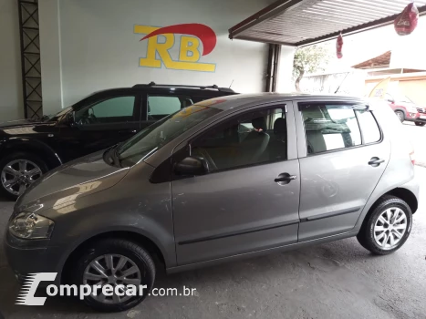 Volkswagen FOX 1.0 MI 8V 4 portas