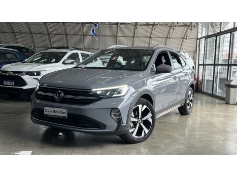 Volkswagen NIVUS 1.0 200 TSI TOTAL FLEX HIGHLINE AUTOMÁTICO 4 portas