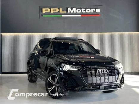 Audi Q3 2.0 40 TFSI Performance Black Quattro 4 portas