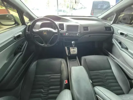 CIVIC 1.8 LXS 16V GASOLINA 4P AUTOMÁTICO