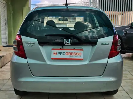 FIT - 1.4 LXL 16V 4P MANUAL
