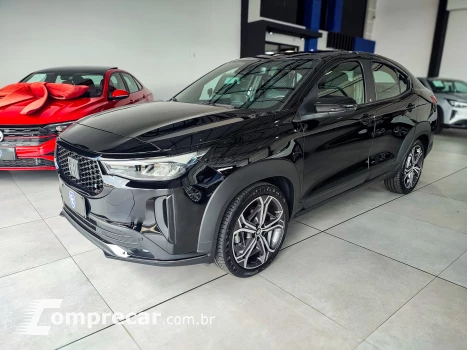Fiat FASTBACK 1.0 Turbo 200 Impetus 4 portas