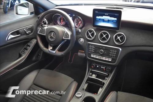 Mercedes-Benz GLA 250 2.0 CGI Sport 7g-dct 4 portas