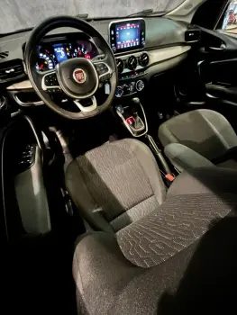 Cronos 1.8 4P FLEX DRIVE AUTOMÁTICO