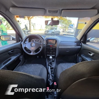 Palio HLX 1.8 mpi Flex 8V 4p