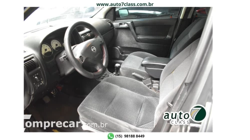 ASTRA SEDAN - 2.0 MPFI ADVANTAGE SEDAN 8V 4P MANUAL