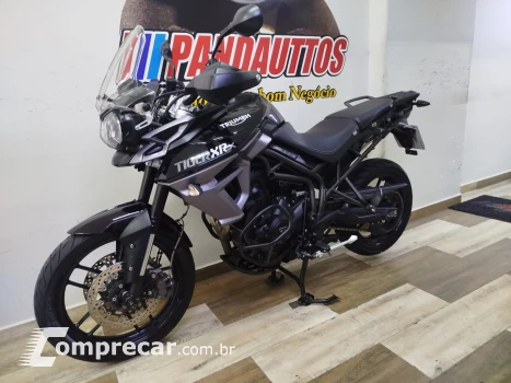 Triumph Tiger 800 XRX