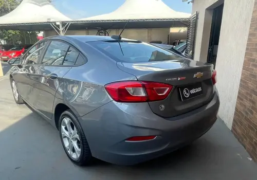 CRUZE
