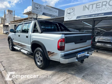 S10 2.4 MPFI Rodeio 4X2 CD 8V