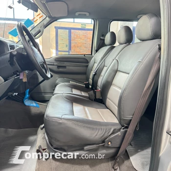 F-250 Tropivan/Tropi. Plus 3.9 TB Diesel 09 LUGARES