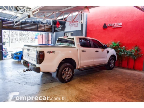 RANGER 2.2 XLS 4X4 CD 16V DIESEL 4P AUTOMÁTICO