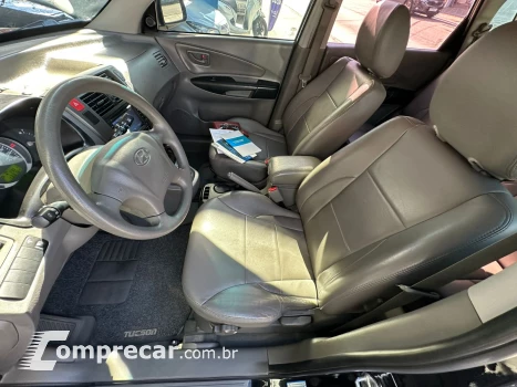 TUCSON 2.0 MPFI GLS 4X2 16V 143cv 2WD
