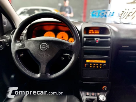 ASTRA 2.0 MPFI Advantage 8V