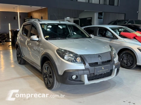 Renault SANDERO 1.6 STEPWAY 16V FLEX 4P MANUAL 4 portas