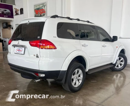 Pajero DAKAR/HPE 3.5 4x4 Flex 5p Aut.