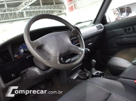 HILUX - 3.0 SR 4X4 CD 8V TURBO 4P MANUAL