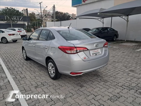 YARIS 1.5 16V FLEX SEDAN XL LIVE MULTIDRIVE
