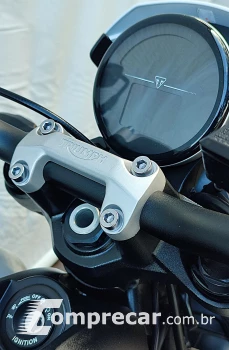 TRIUMPH TRIDENT TRIBUTE