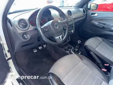 SAVEIRO 1.6 Cross CD 16V