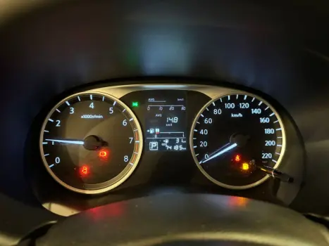 Kicks 1.6 16V 4P FLEXSTART SENSE XTRONIC AUTOMÁTICO CVT