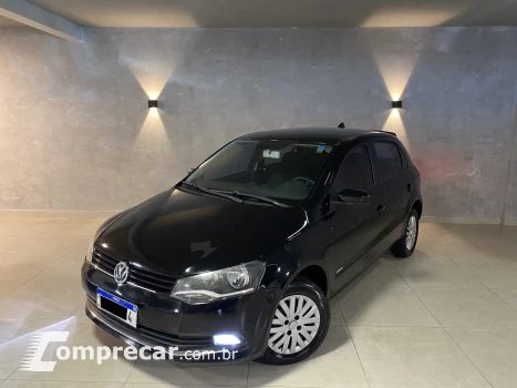Volkswagen GOL 1.0 8V 4 portas