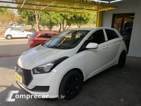 Hyundai HB 20 Hatch 1.0 12V 4P FLEX UNIQUE 4 portas