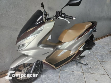 PCX DLX ABS  2022